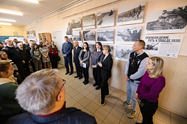 В МАУ состоялось открытие фотовыставки мультимедийного проекта «Освобождение. Путь к Победе. Советское Заполярье»